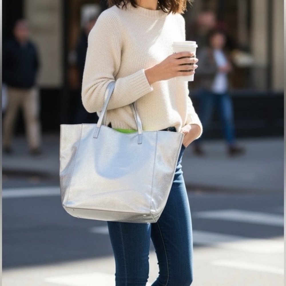 Clinique Silver Tote Bag Summer Beach